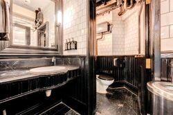 Telok Ayer Conservation Area (D1), Shop House #483765811